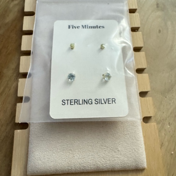 DENKAYS EARRINGS 4 - Picture 4 of 10